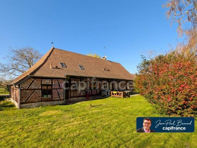 Rare à Lessard-en-Bresse : Ferme Bressane de 159 m2 Dépendance d'Exception et terrain de 8753 m2 — photo du bien