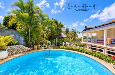 A vendre - Fort de France Quartier Didier -  Villa T6 avec jardin, terrasse, carbet et piscine — photo du bien
