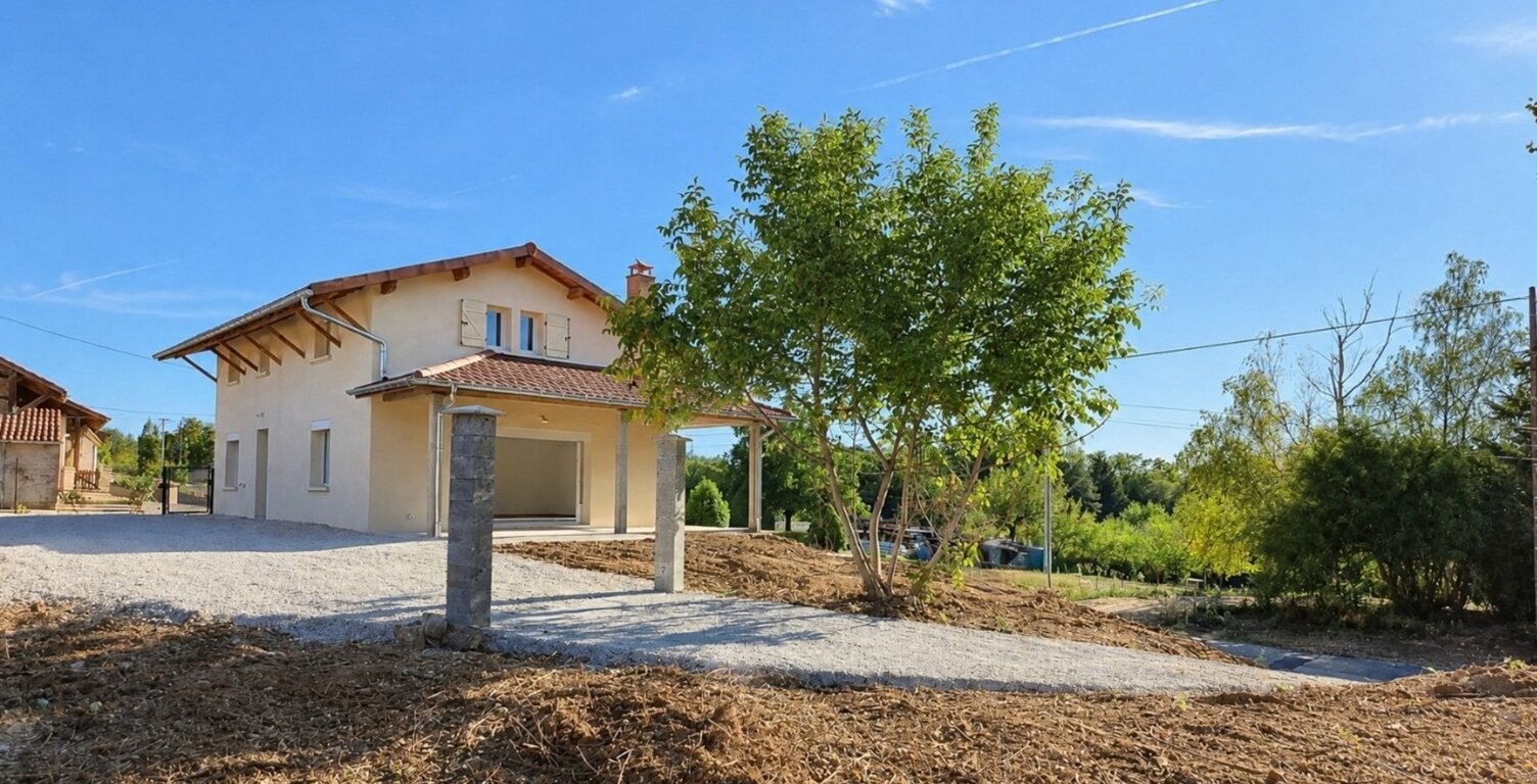 Maison 4 chambres + bureau — photo 1