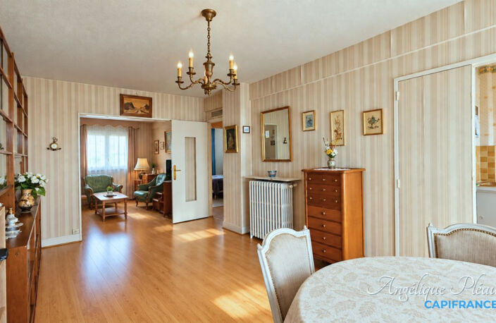 Appartement à vendre 5 pièces THIAIS (94) — photo 2