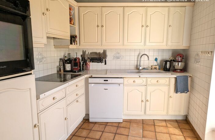 Authentique briarde au cœur d’un hameau paisible – 6 P, jardin, garage (CHAUMES-EN-BRIE) — photo 3