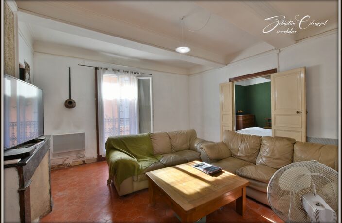 CAUX – MAISON DE VILLAGE AVEC GARAGE, ATELIER ET TERRASSE — photo 4
