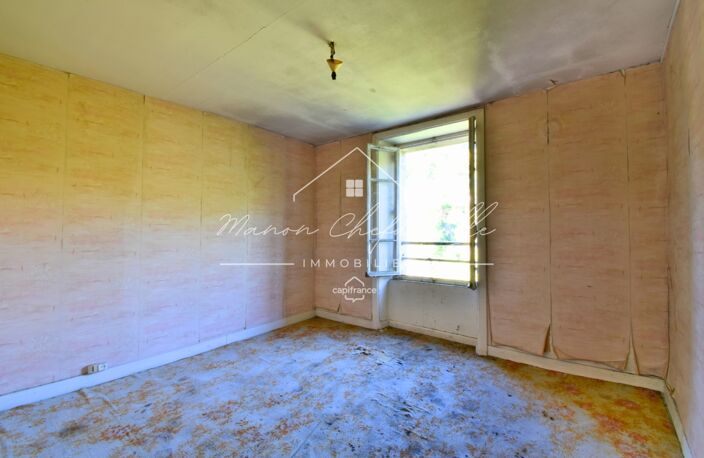Ensemble immobilier À RÉNOVER – 3 LOTS – 231,74 m² – LANOBRE (15) — photo 2