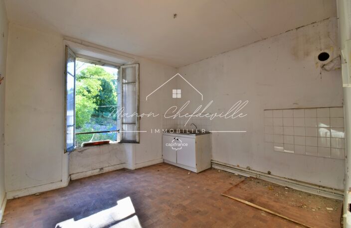 Ensemble immobilier À RÉNOVER – 3 LOTS – 231,74 m² – LANOBRE (15) — photo 3