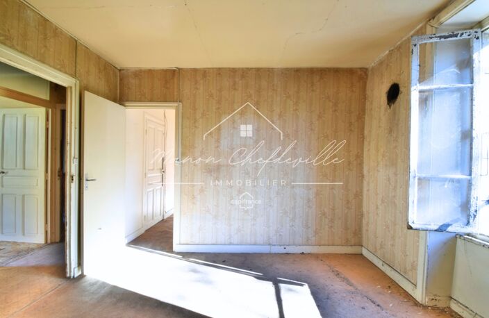 Ensemble immobilier À RÉNOVER – 3 LOTS – 231,74 m² – LANOBRE (15) — photo 5