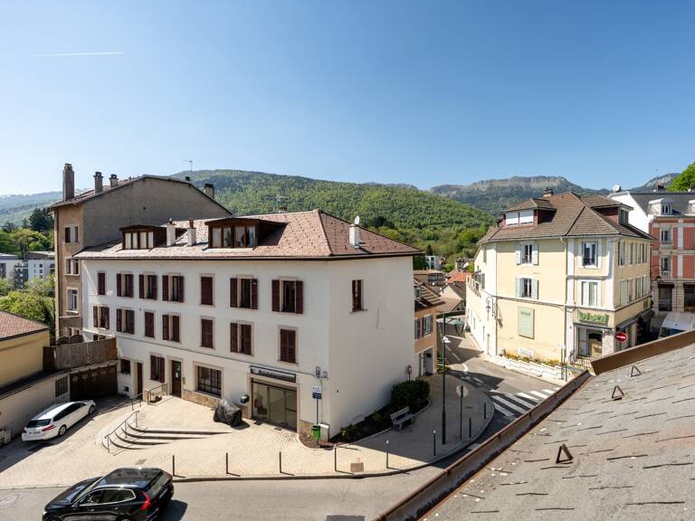 Maison à vendre 4 pièces GEX (01) - 97m2 (au sol) avec balconnet et cave (14m2) — photo 1