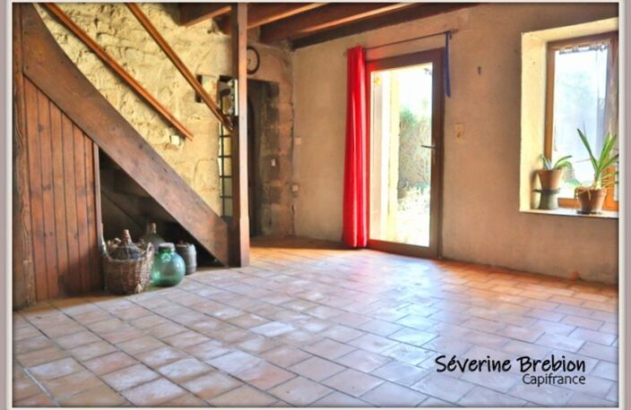 Maison 4 chambres, 3 granges, terrain de 1200 m², CELLES SUR DUROLLE (63) — photo 5