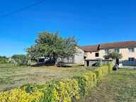 Corps de ferme rénové avec gite attenant à vendre 6 pièces MARSAC (65) — photo 2