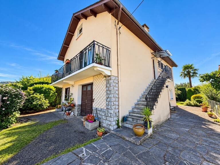 Grande maison avec 2 appartements — photo 1