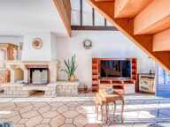 Christophe Michaudelle – CAPIFRANCE vous propose à Meaux : vivable de plain pied - DPE en D - 5 pièces - 155 m² - 3 chambres (4è chambre possible) - 2 pièces d'eau - sous sol total (100m²) - terrasse — photo 3