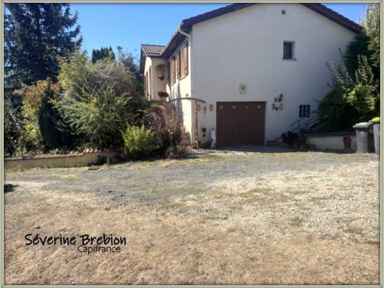 Maison 3 chambres, grand garage, terrain 7600 m² — photo 1