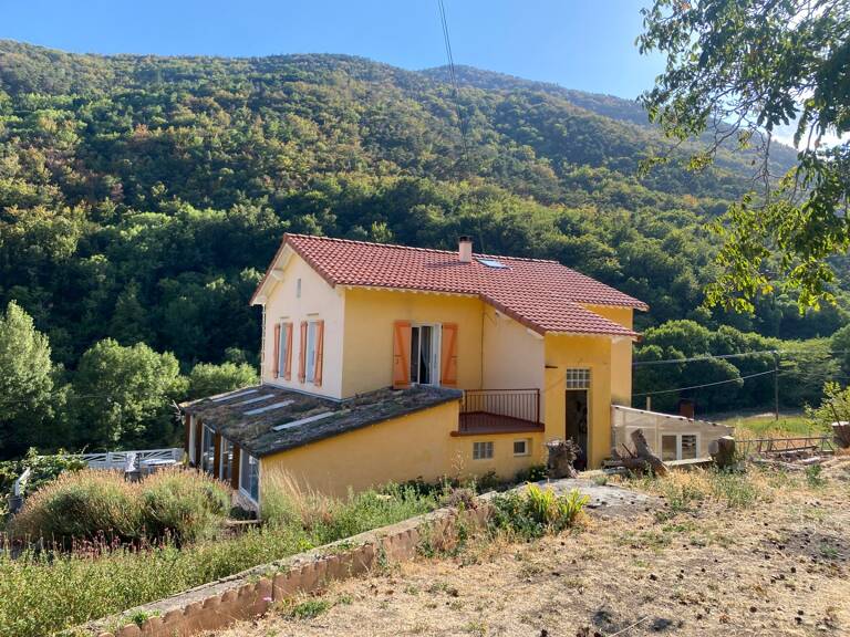 Dpt Pyrénées Orientales (66), à vendre MOSSET Maison 8 pièces, terrasses, jardin, terrain 3943 m² — photo 1