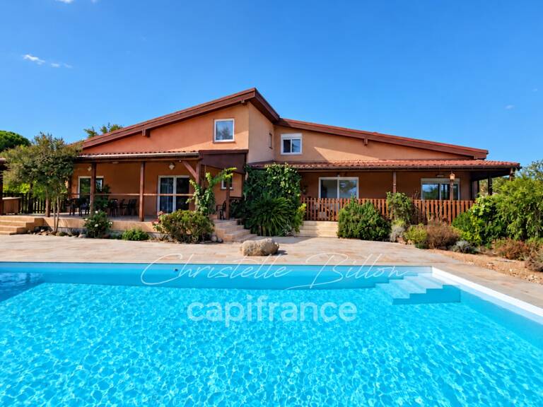 FIGARI – Deux maisons, 6 chambres et piscine — photo 1