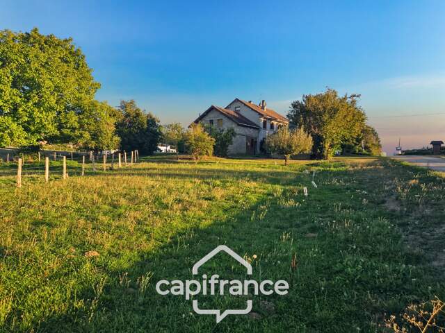 COUSANCE - Maison à vendre 5 pièces  (39) - jardin et dépendances — photo du bien