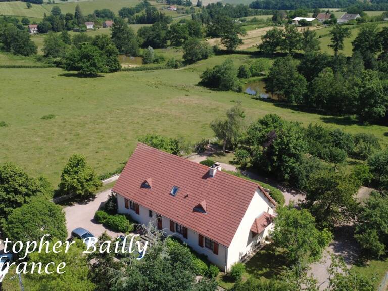 Propriété 5 chambres, avec piscine et étang sur 3 hectares de terrain — photo 1