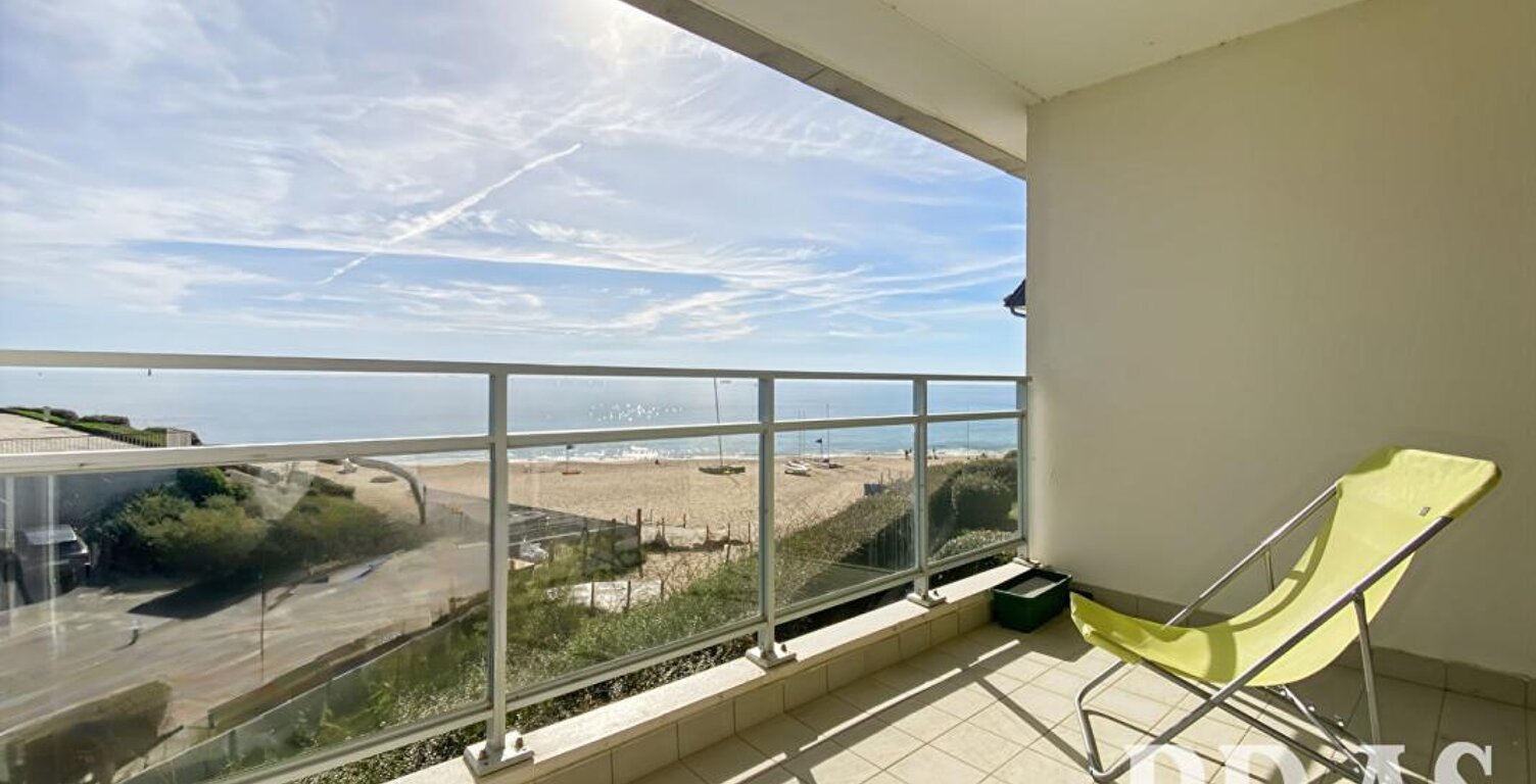 Appartement à Vendre à Pornichet - Quartier Sainte-Marguerite : Vue Océan et Accès Privé à la Plage — photo 1