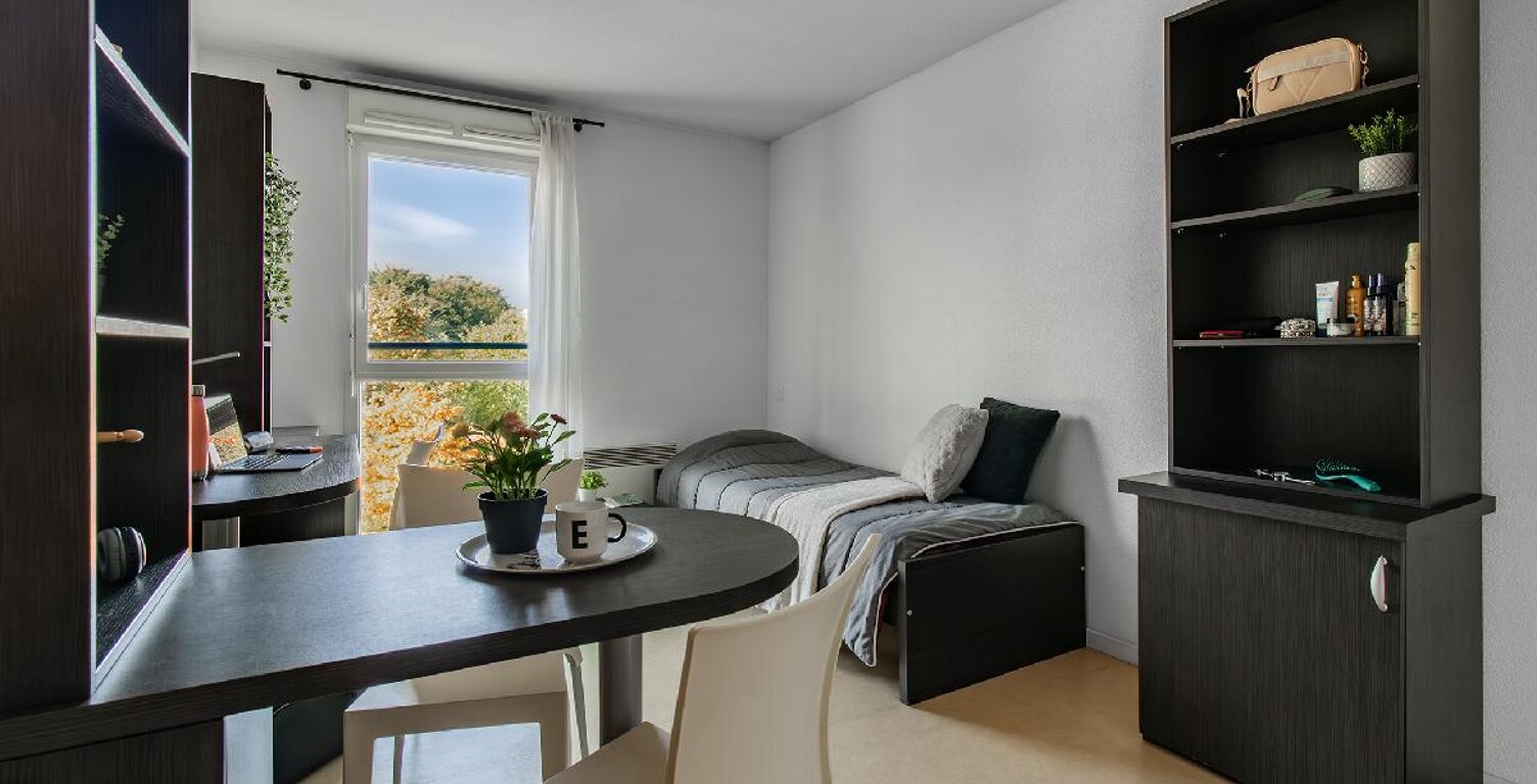 Studio au calme avec vue arborée — photo 1