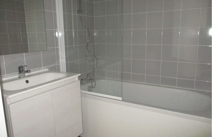 Maison - 66m ² — photo 5