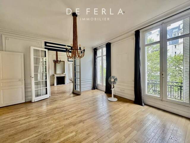 APPARTEMENT NON MEUBLÉ - RASPAIL 75007 — photo du bien
