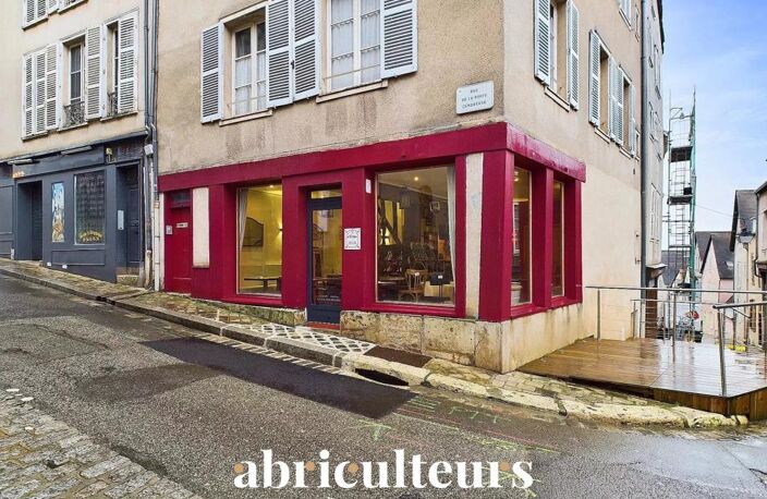 Vente de murs commerciaux avec terrasses privatives — Chartres (28000) — photo 5