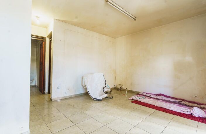 Maison - 76 m² - Baie-Mahault (971) — photo 2