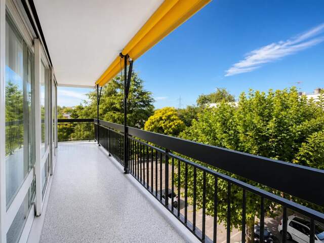 Appartement T3 de 65 m² situé à Cenon — photo du bien