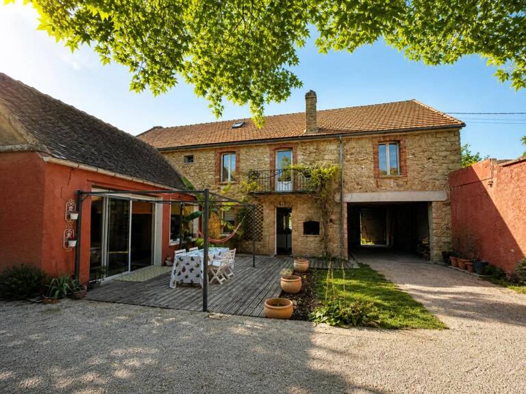 Maison de 5 pièces de 222 m² à Chaumont — photo 1