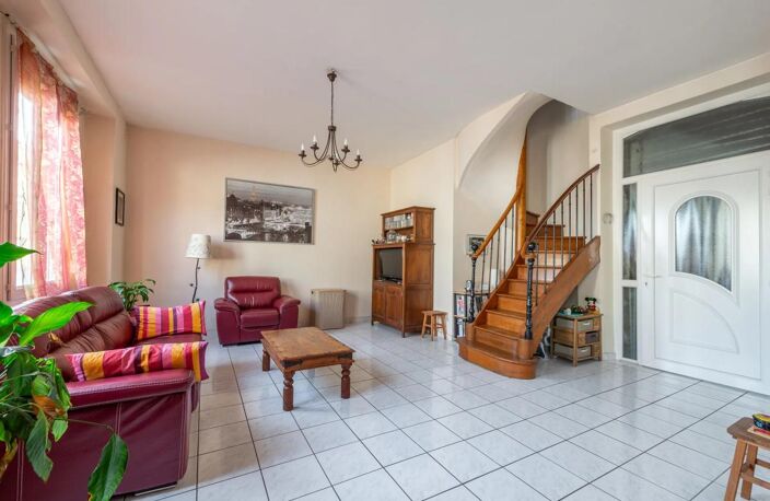 Maison de 5 pièces de 127 m² à Rilly-la-Montagne — photo 4