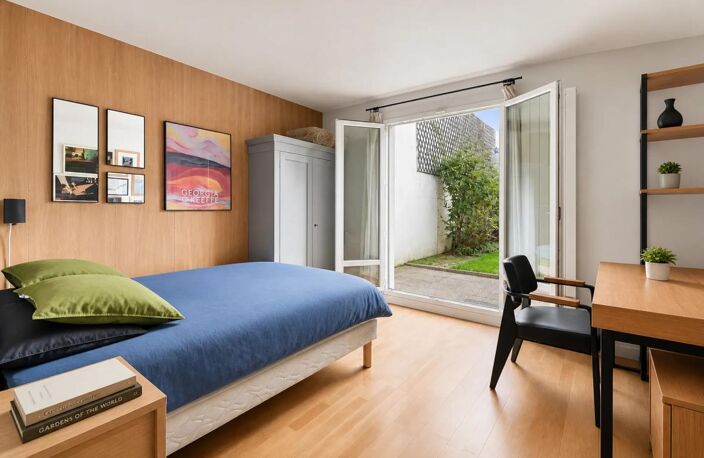 Appartement de 4 pièces de 75 m² à Paris — photo 4