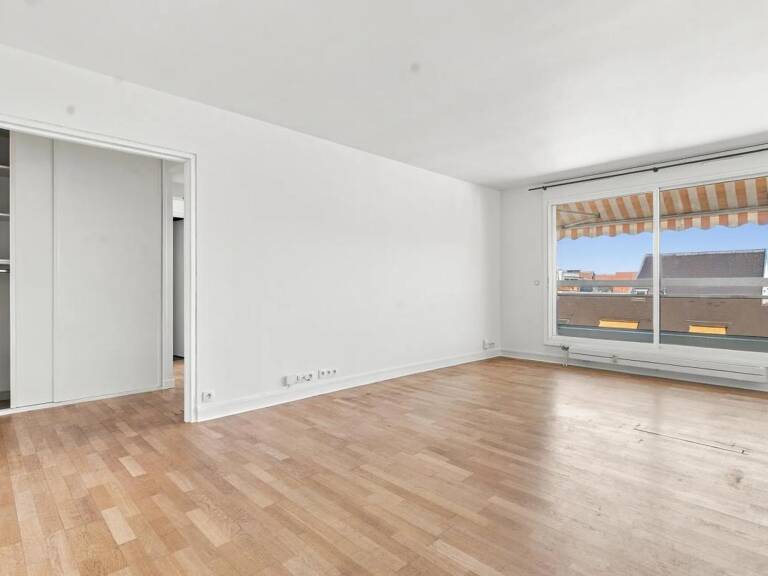 Appartement de 2 pièces de 48,4 m² à Vincennes — photo 1