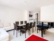 LE RAINCY - Maison de type T4 de 94 m² avec cave, box , jardin — photo 3