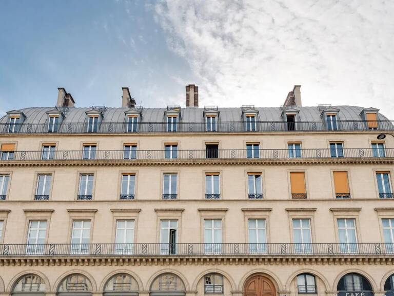 Appartement de 5 pièces de 119 m² situé à Paris — photo 1
