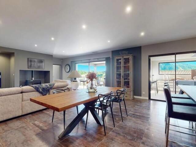Maison de 4 pièces de 144 m² à Cases-de-Pène — photo du bien