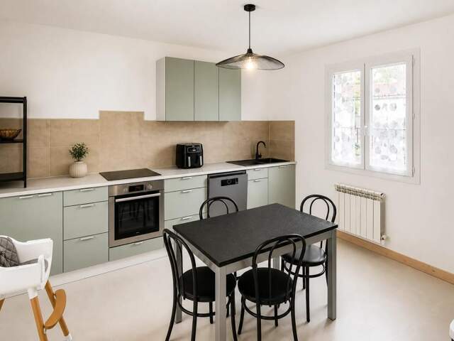 Maison de 4 pièces de 100 m² à Saint-Yrieix-sur-Charente — photo du bien