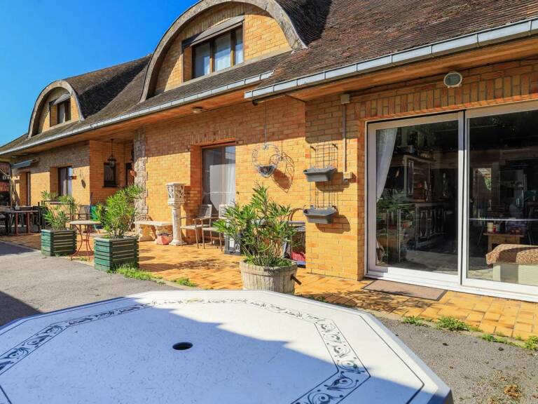 Maison de 8 pièces de 219 m² à Campagne-lès-Hesdin — photo 1