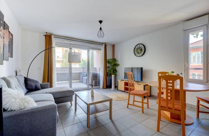 Appartement de 3 pièces de 68 m² à Vénissieux — photo 3