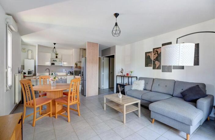 Appartement de 3 pièces de 68 m² à Vénissieux — photo 5