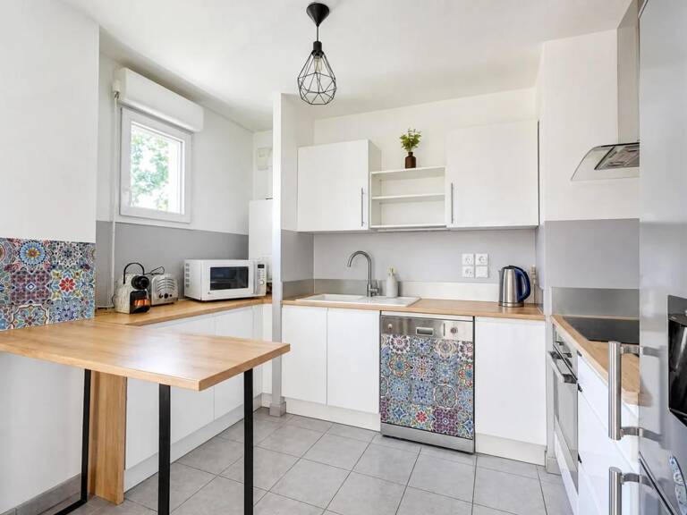 Appartement de 3 pièces de 68 m² à Vénissieux — photo 1