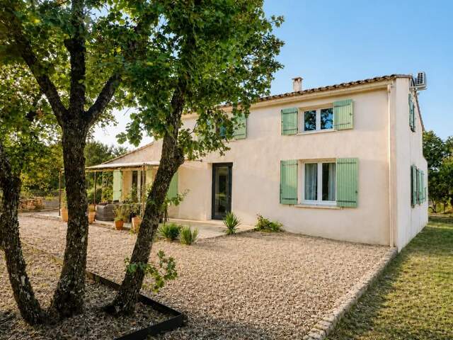 Maison de 10 pièces de 200 m² à Apt — photo du bien