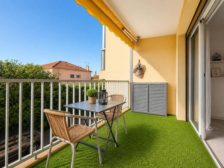 BANDOL Appartement T3 de 60 m² à 5 min à pied de la plage — photo 1