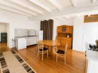 Maison de 8 pièces de 85 m² et bâtiment aménageable de 156m2 — photo 4