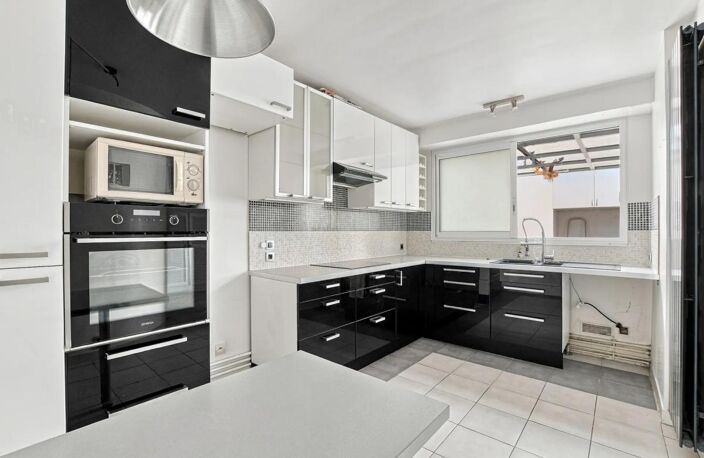 Maison de 6 pièces de 135 m² à Suresnes — photo 4