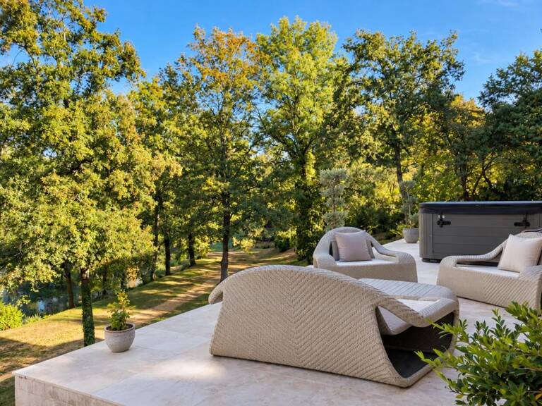 Propriété d’exception de plus de 400 m² avec deux gîtes et trois piscines aux portes de Sarlat — photo 1