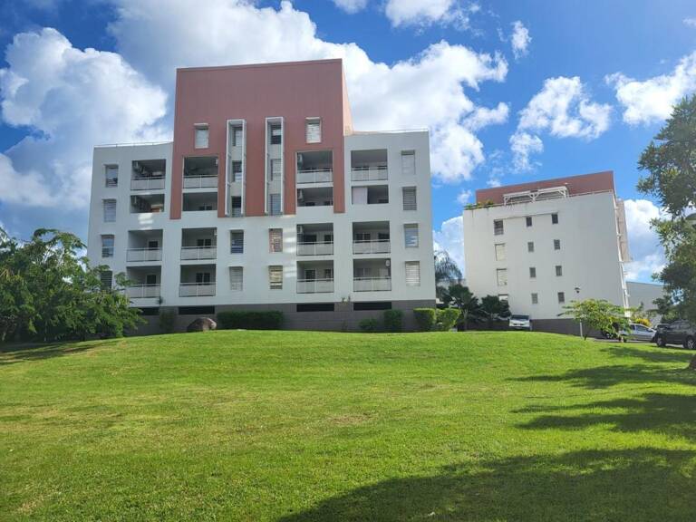 Appartement T4 À Vendre — photo 1