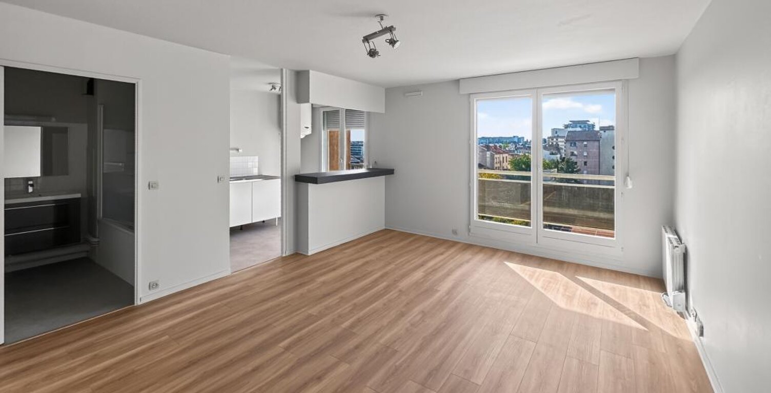 Joli studio en étage élevé à Villeurbanne — photo 1