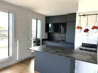 PENTHOUSE DE REVE AVEC TERRASSES - VUE IMPRENABLE  A 180° SUR LA MARINA — photo 3