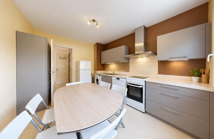 Appartement T3 de 61.01 m2 avec balcon et cave — photo 2