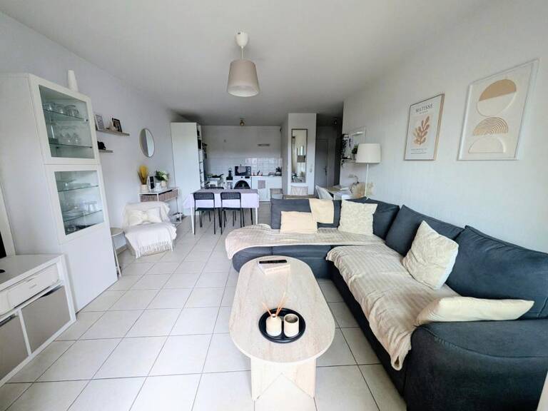Appartement À Vendre Toulon Est avec parking privatif — photo 1