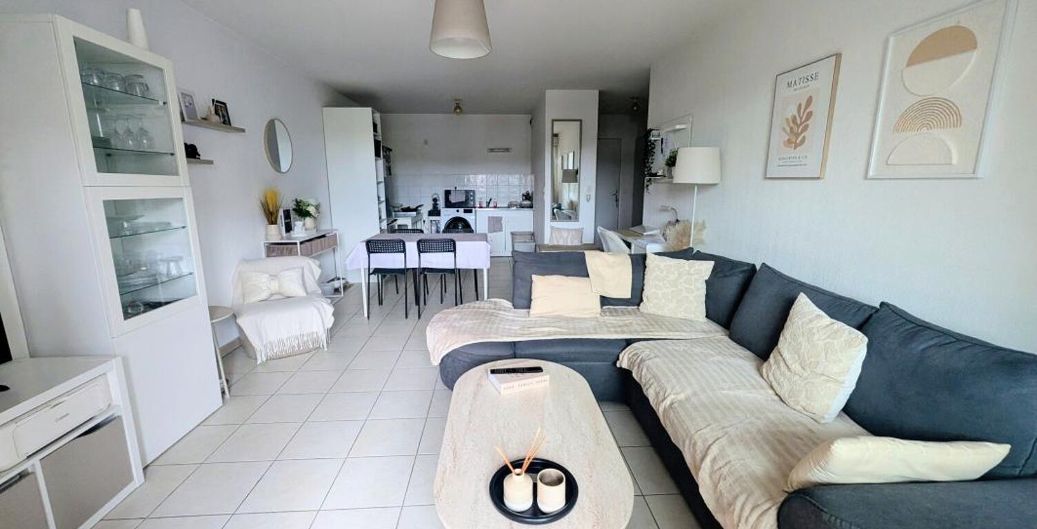 Appartement À Vendre Toulon Est avec parking privatif — photo 1