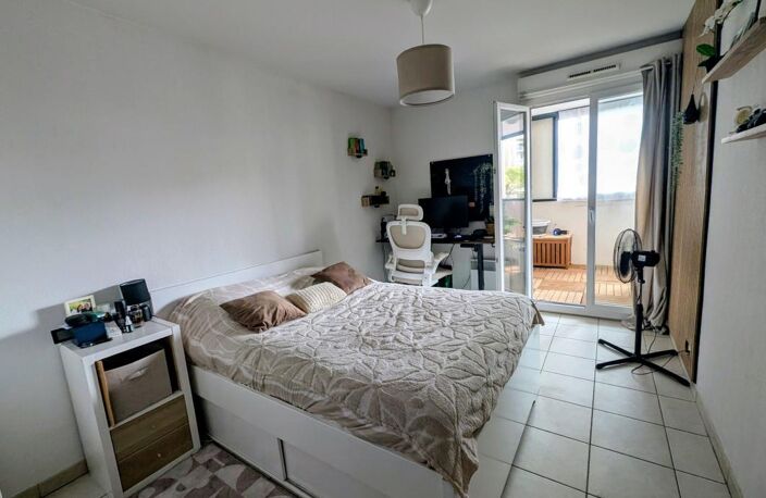 Appartement À Vendre Toulon Est avec parking privatif — photo 3